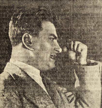 В.Маяковский. Кадр из кинохроники. Публикуется впервые. 1929г.